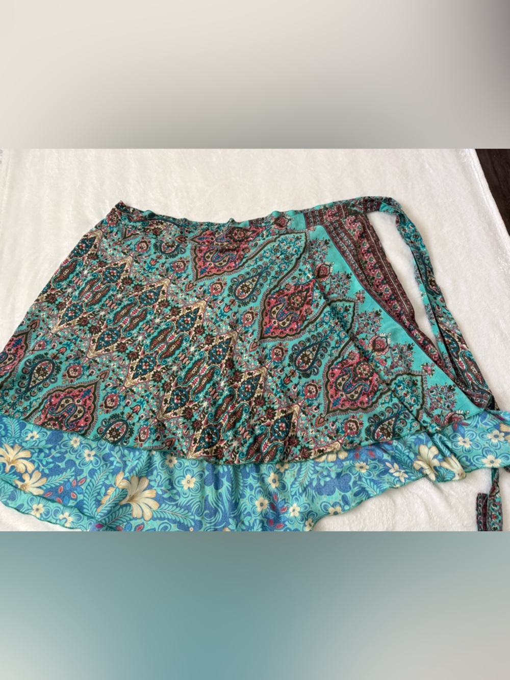 Earthbound Trading Co Wrap Skirt One Size Boho Paisley Floral Festival Gypsy OS - Picture 3 of 7